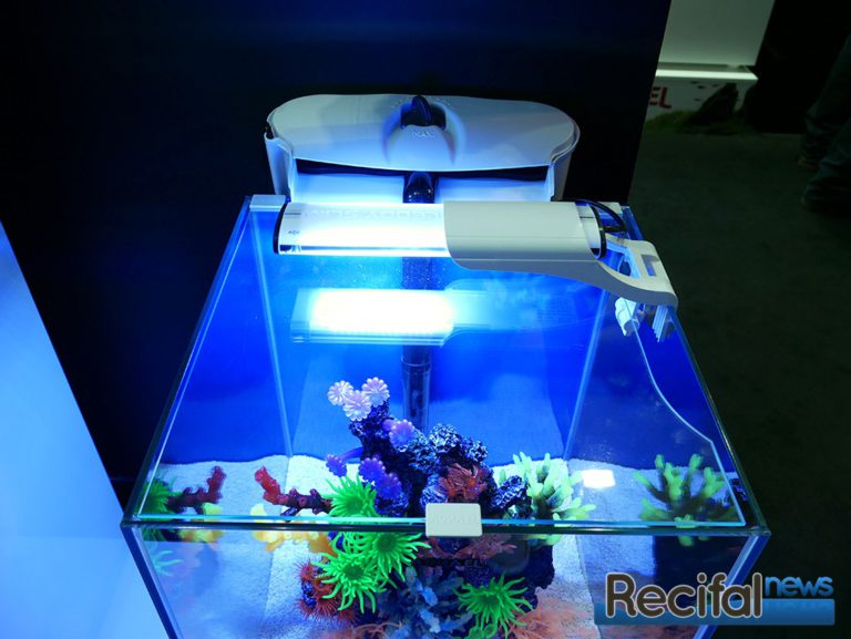 Aquatelford 2017 : Aquael Nano Reef Duo et Reef Circulator - Récifal News
