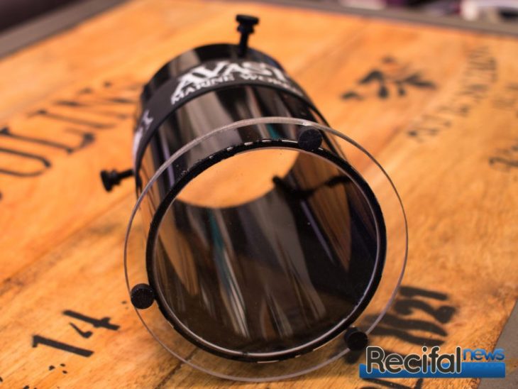 Avast Marine Top-Down Porthole